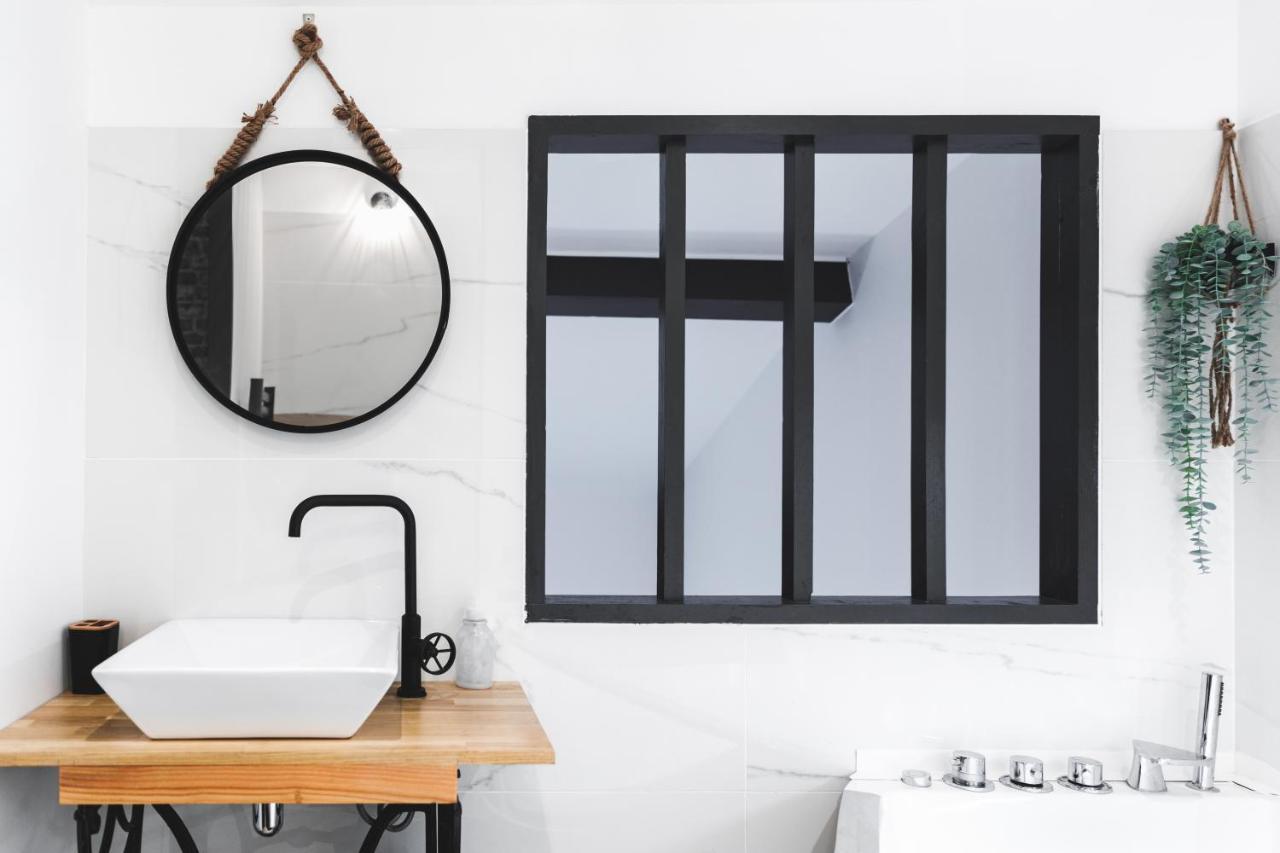 Love Loft Spa Ambronay Exterior foto